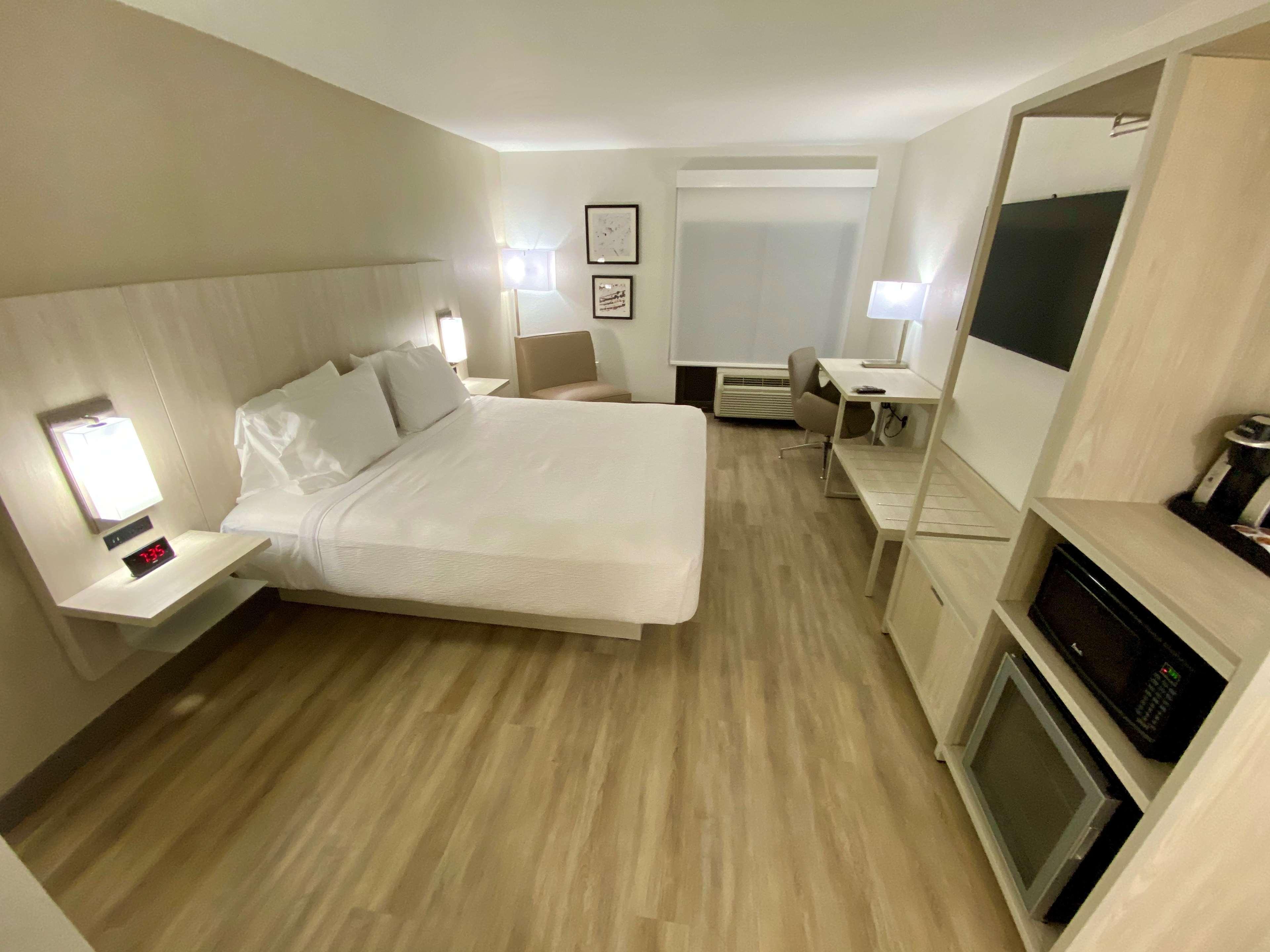 Best Western Plus Sugar Land-Stafford Bagian luar foto