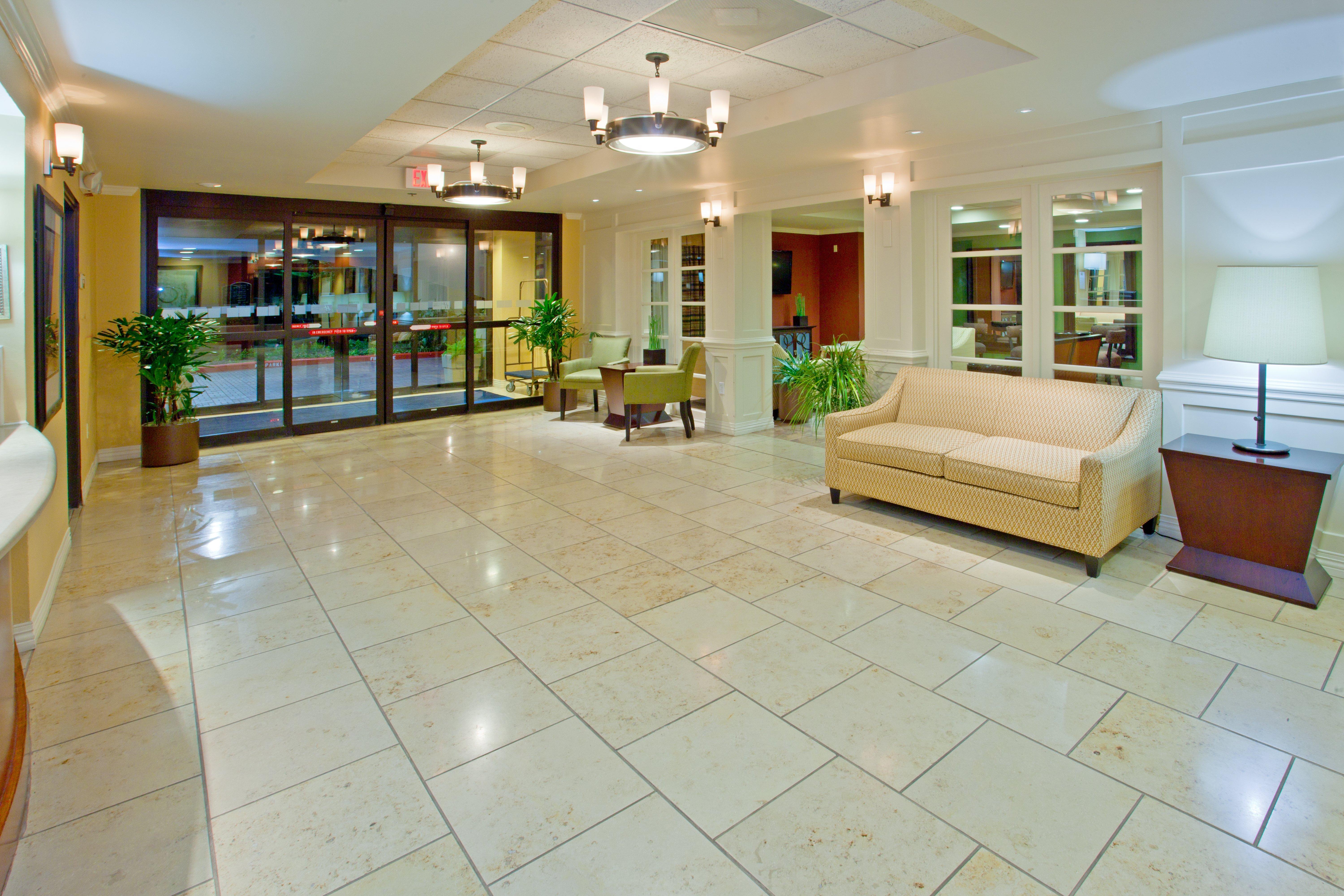 Best Western Plus Sugar Land-Stafford Bagian luar foto