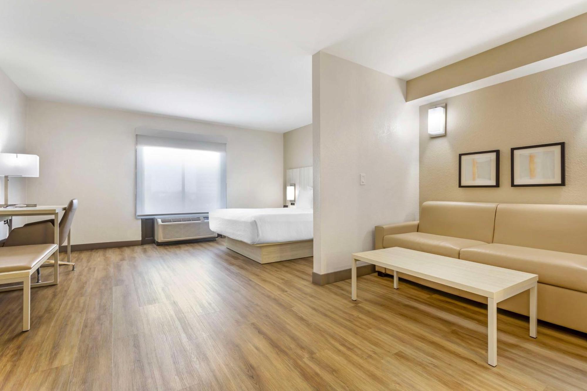Best Western Plus Sugar Land-Stafford Bagian luar foto