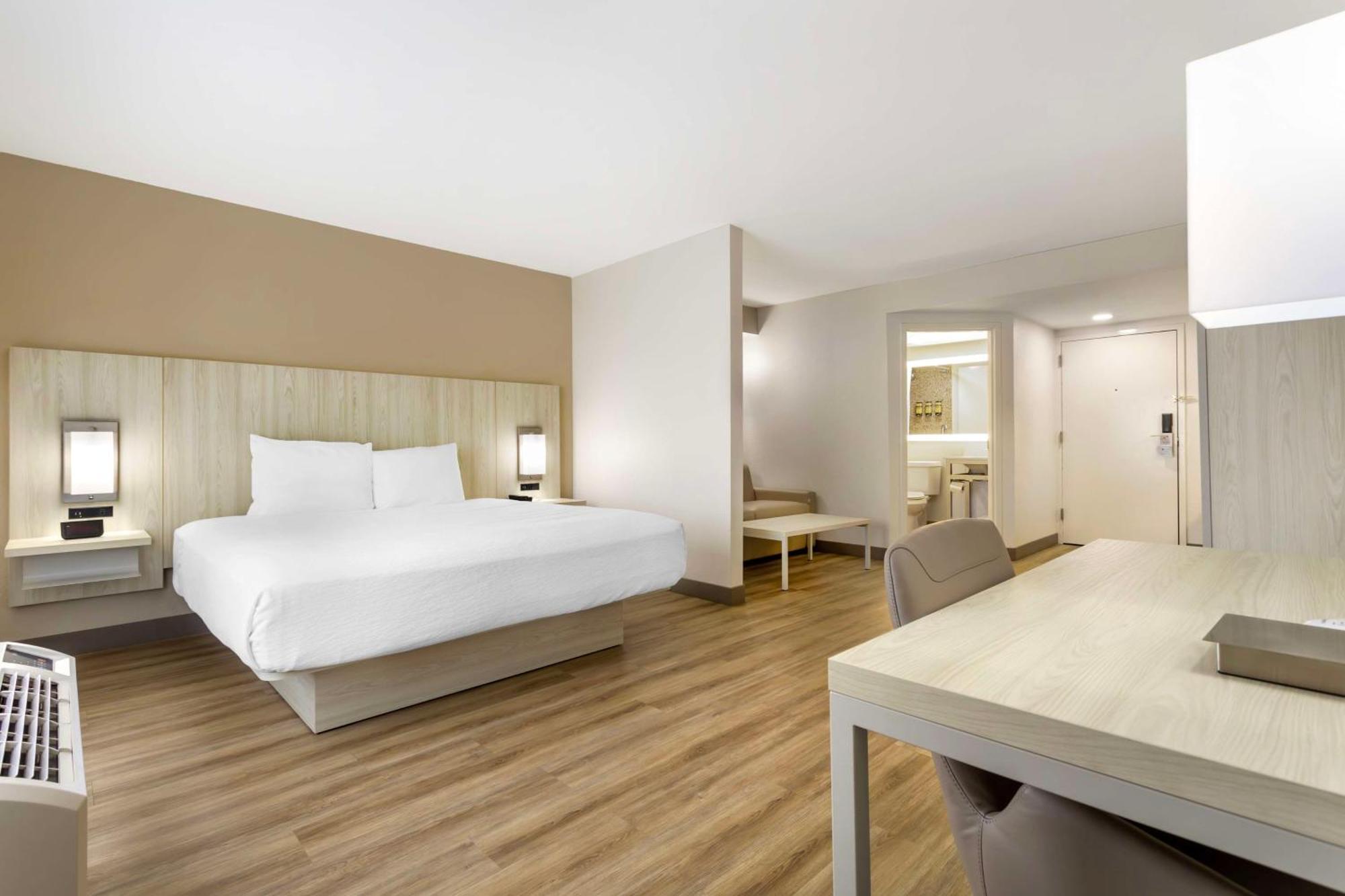 Best Western Plus Sugar Land-Stafford Bagian luar foto